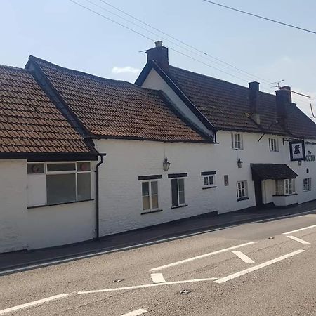 The Dog Inn Old Sodbury Esterno foto