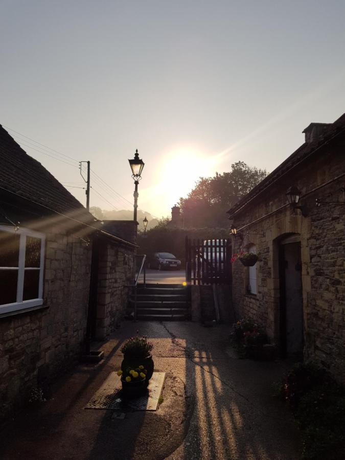 The Dog Inn Old Sodbury Esterno foto