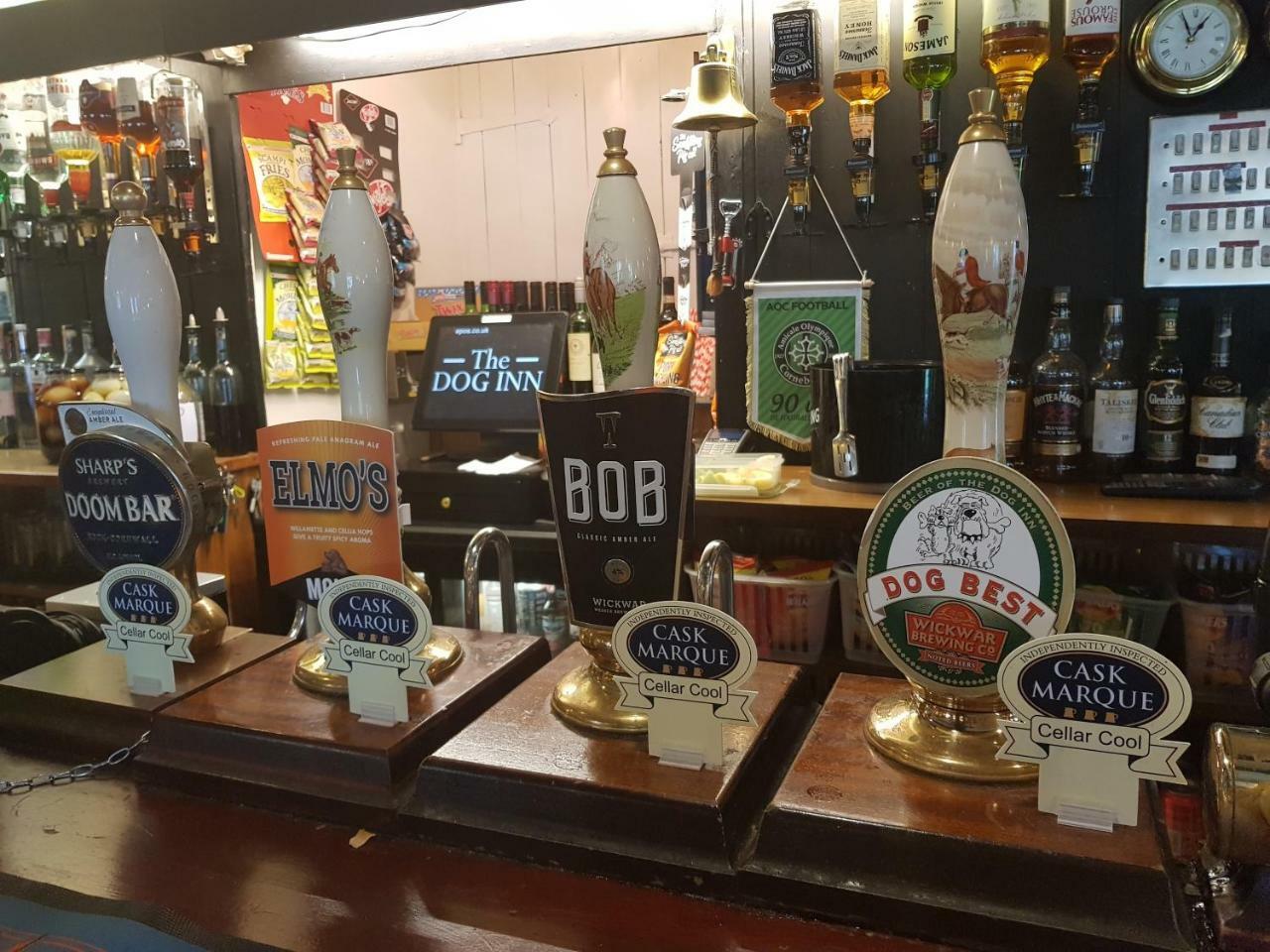 The Dog Inn Old Sodbury Esterno foto